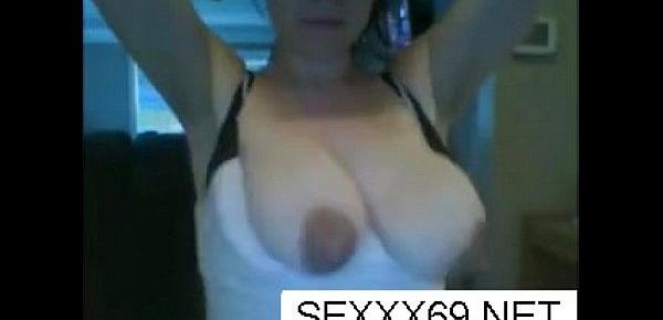  Damn those sweet nipples on huge shaking  titties will drive you crazy